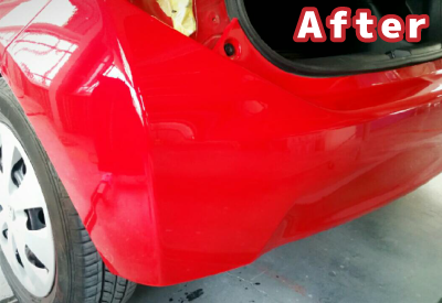 修理後の自動車